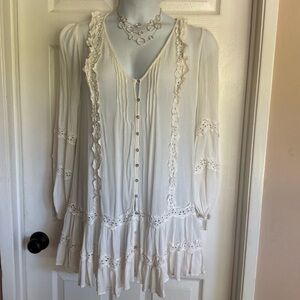 Looks New! FREE PEOPLE .l.oversized mini dress